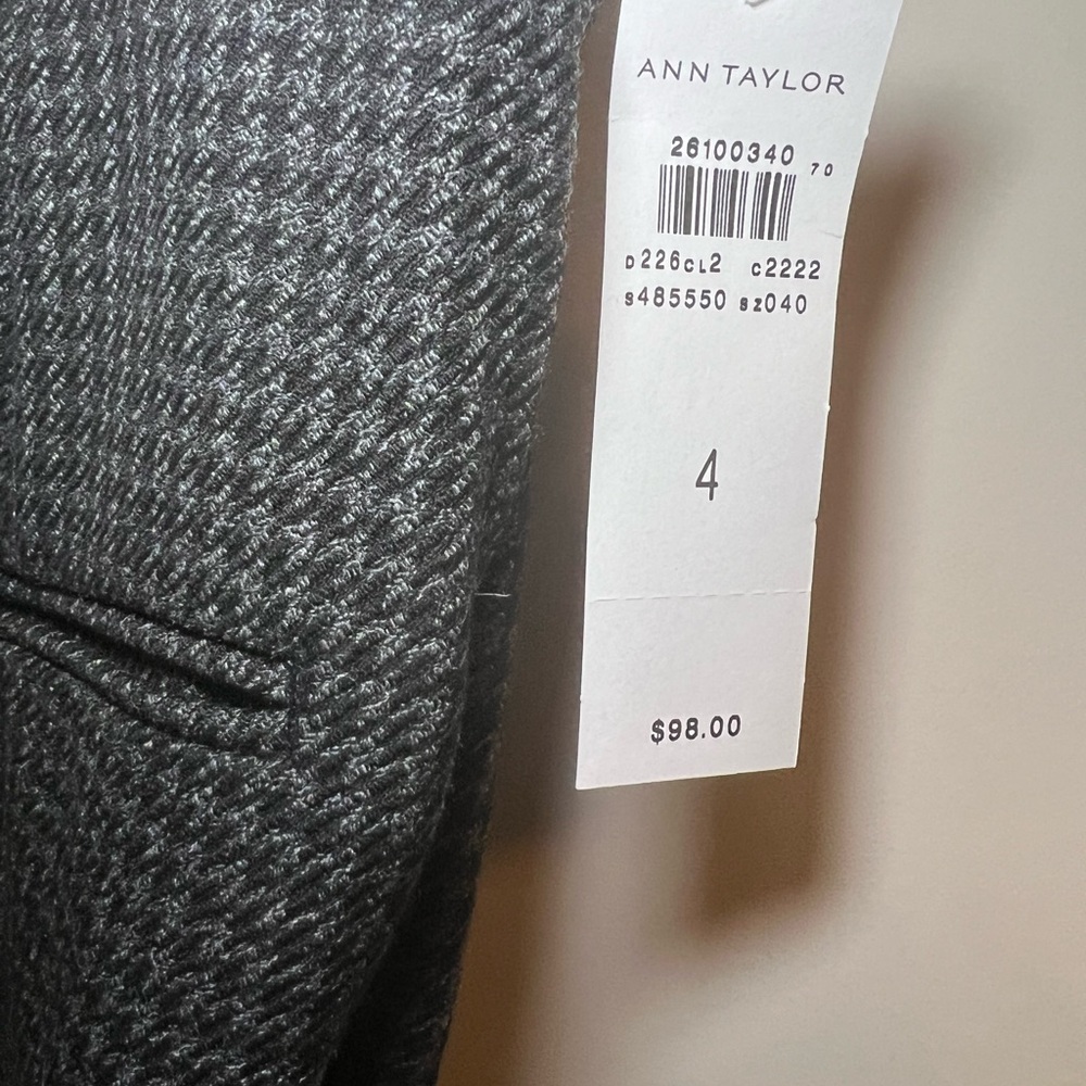 Ann Taylor Black and White Houndstooth Pants
